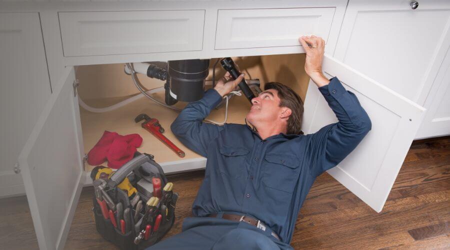 Local water heater installation in Waukomis, OK
